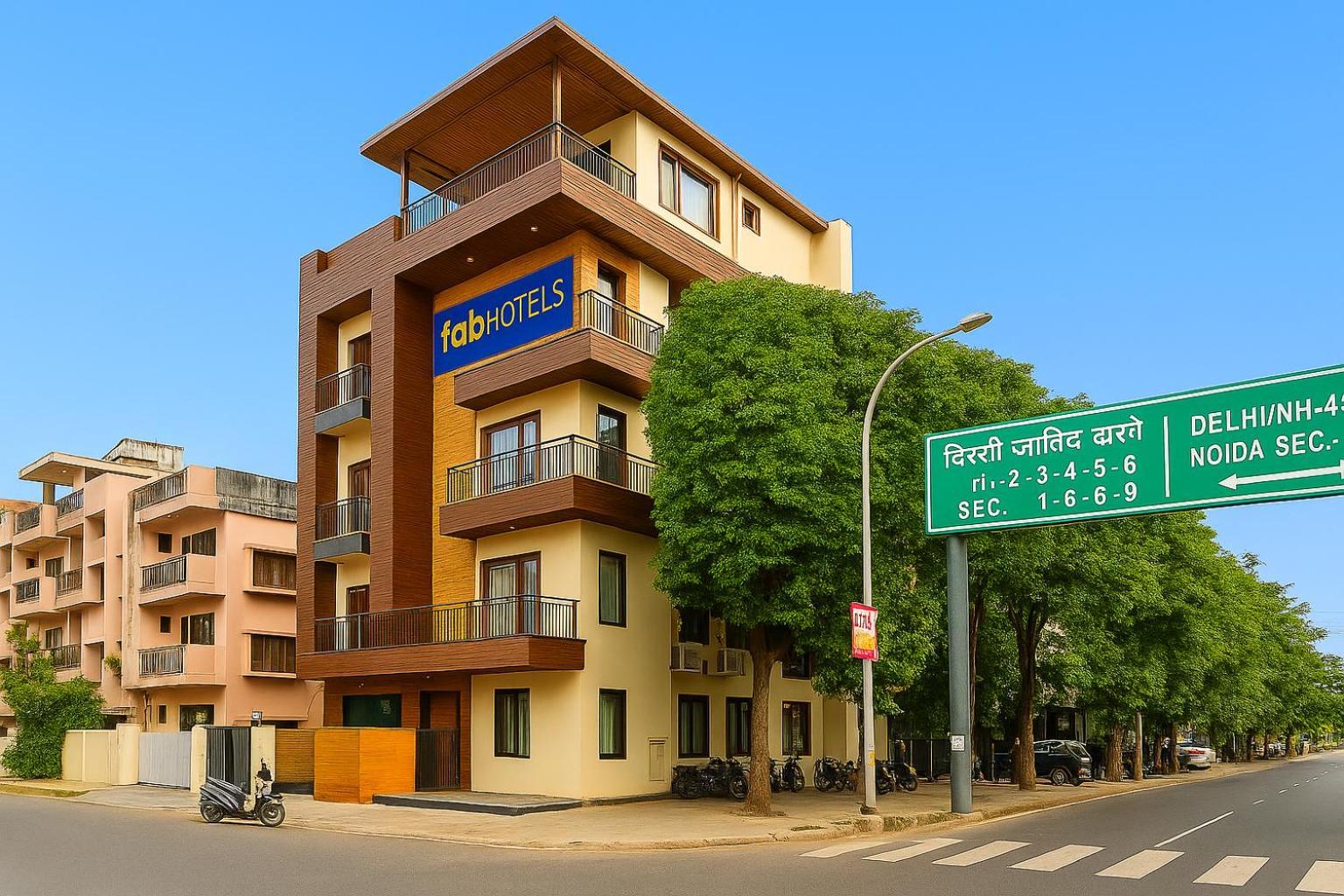 Fabhotel F9 Sector 19 Noida Eksteriør billede